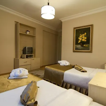 Aparthotel Nupelda Suites